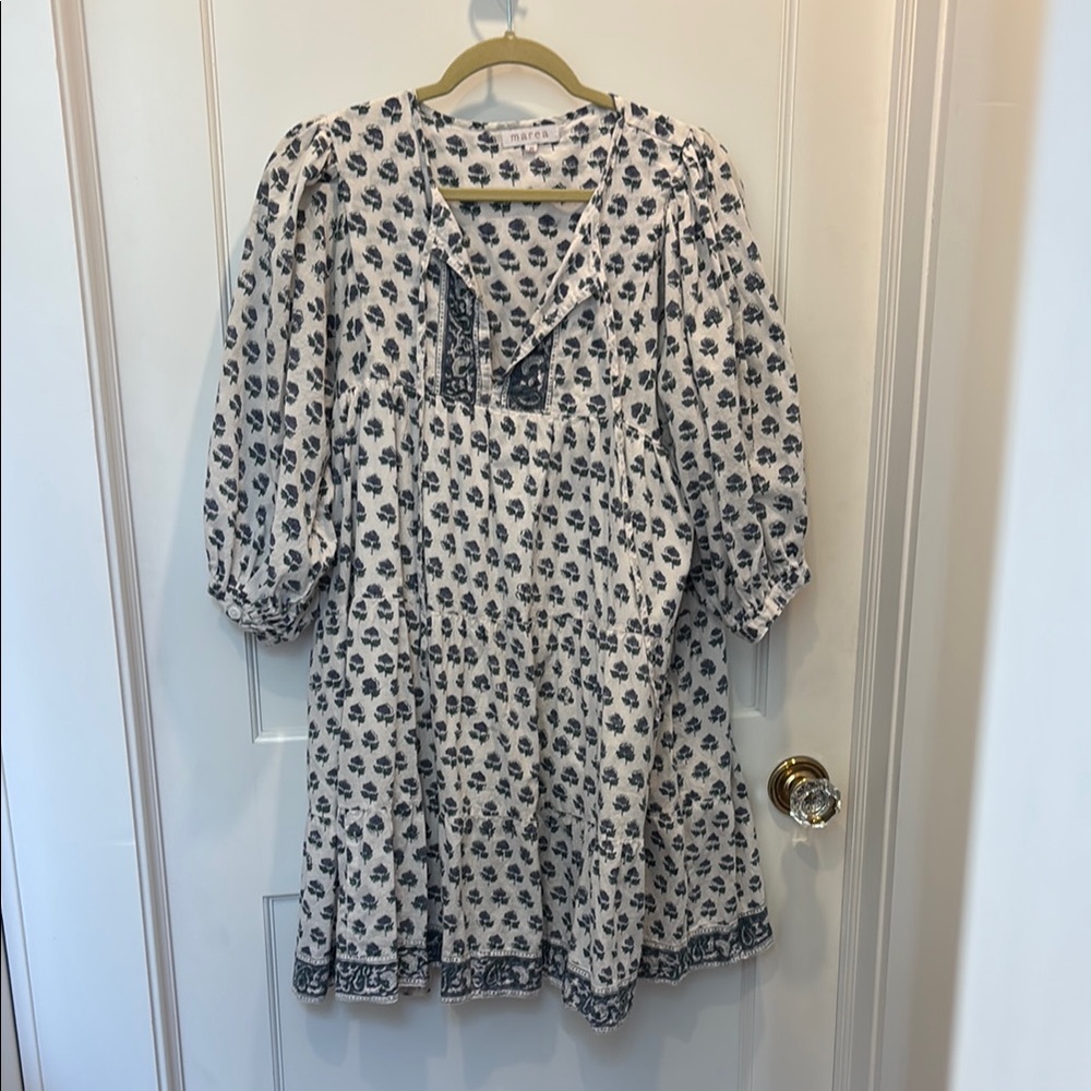 Marea White and Blue Floral Mini Dress